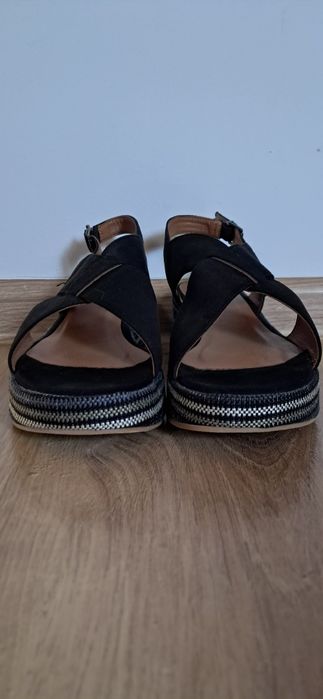 Sandały damskie nowe Clara Barson rozmiar 38