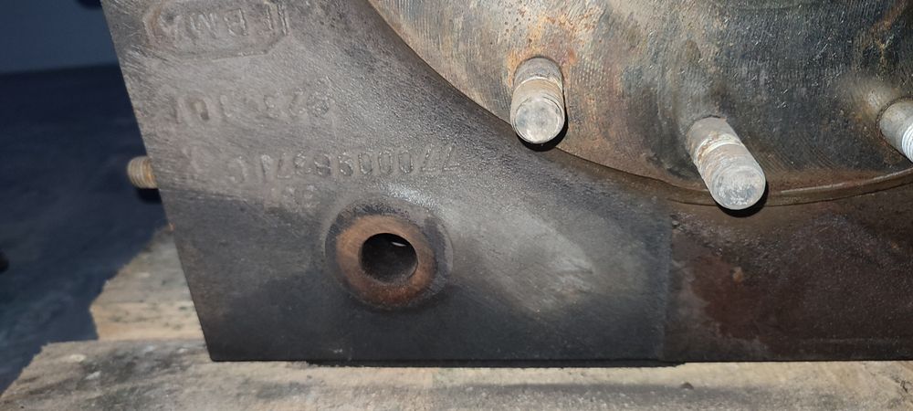 Korpus mostu obudowa clas Axos 330