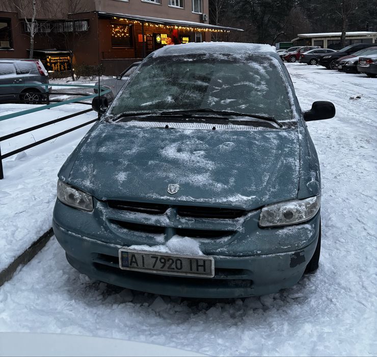Dodge grand caravan 3.3 газ/бенз автомат