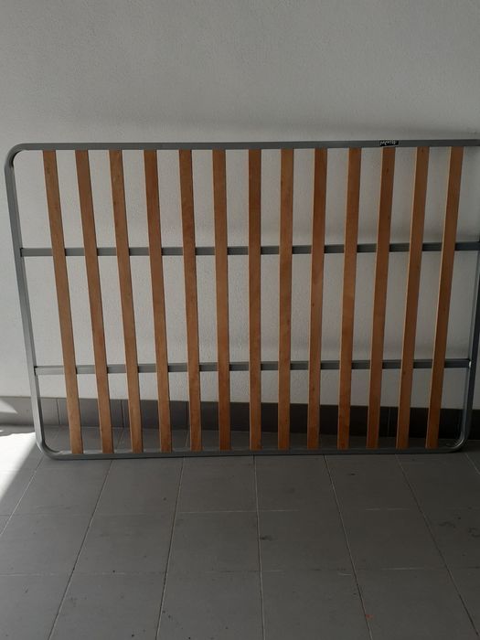 Cama de casal estilo Dona Maria