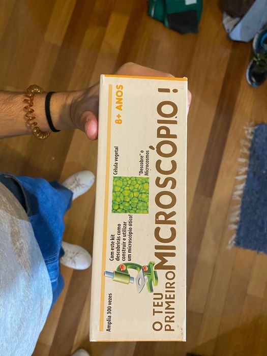 Microscópio (esta como novo)