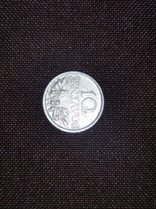 Moeda 10 centavos 1974 eixo vertical (RARA)