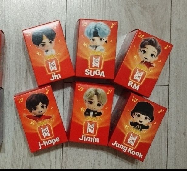 BTS Макдональдс.НОВІ ФІГУРКИ.Jung Kook-RM-Jimin-Jin-V- J-Hope- Suga