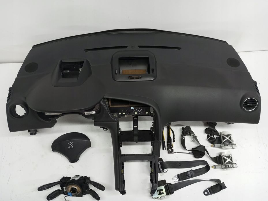 Konsola Pulpit Deska Peugeot 3008 I Head Up