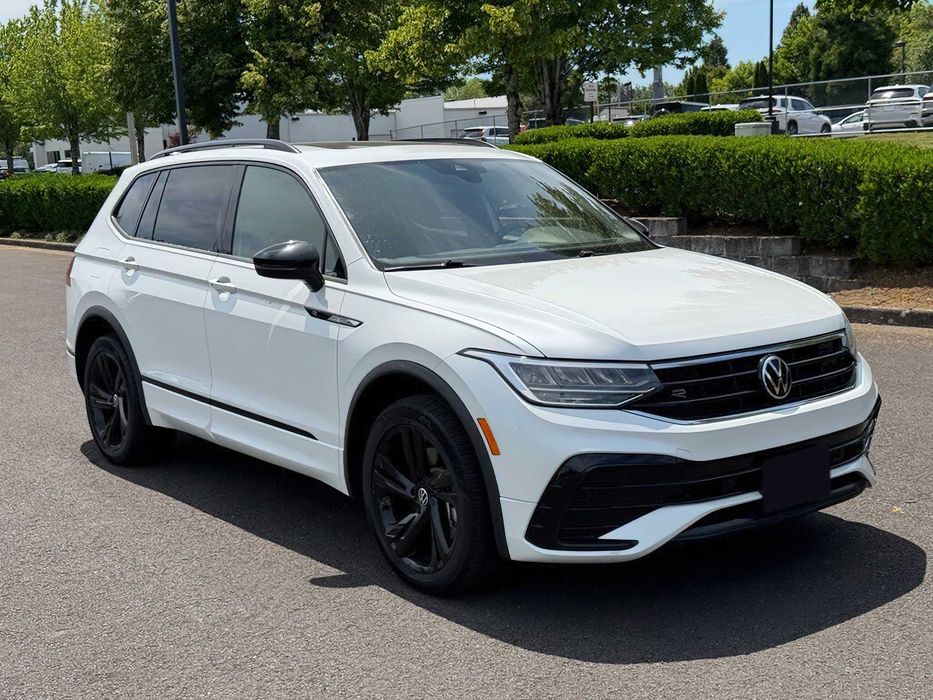Volkswagen Tiguan 2.0T      2023
