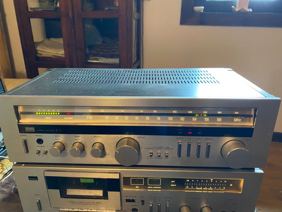 Wzmacniacz reciver Sansui R 5 magnetofon kasetowy D 95 M