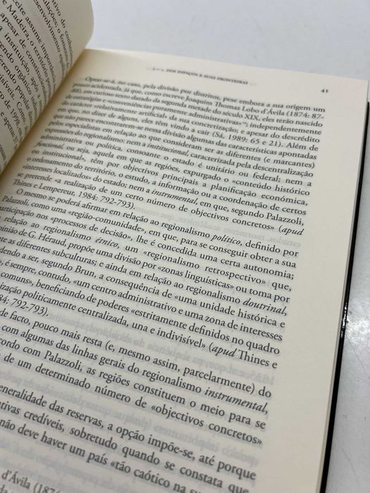Livro - Da Imprensa Regional da Igreja Católica (ctt editorial grátis)