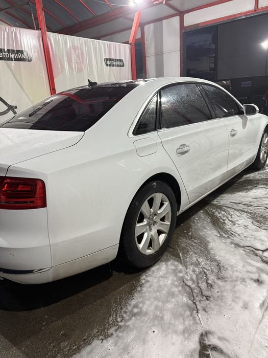 Пррдам Audi A8 Long