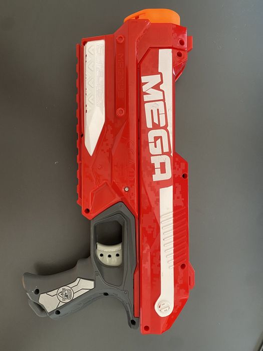 Nerf MEGA Magnus