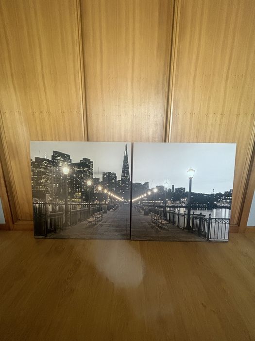 2 quadros com imagem cidade e ponte