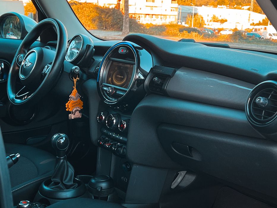 MINI Cooper 1.5 Diesel