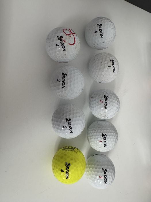Srixon 9 pilek golfowych