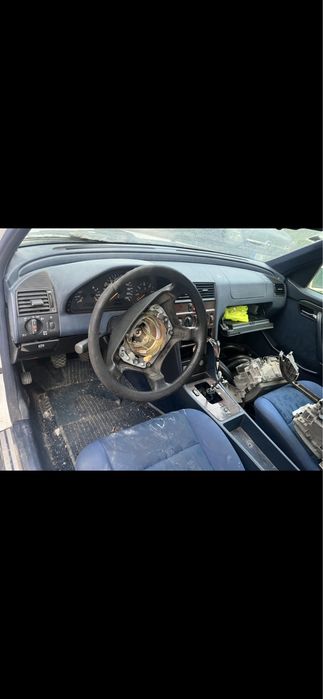Mercedes Classe C 202  220 16.V Ano 1996
