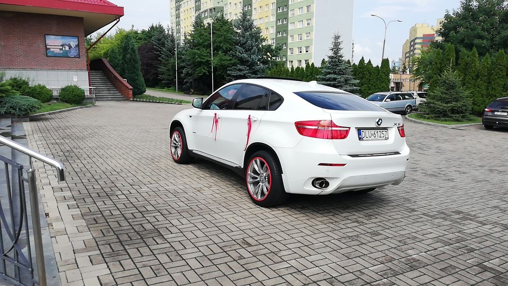 Auto do ślubu BMW X6 Individual