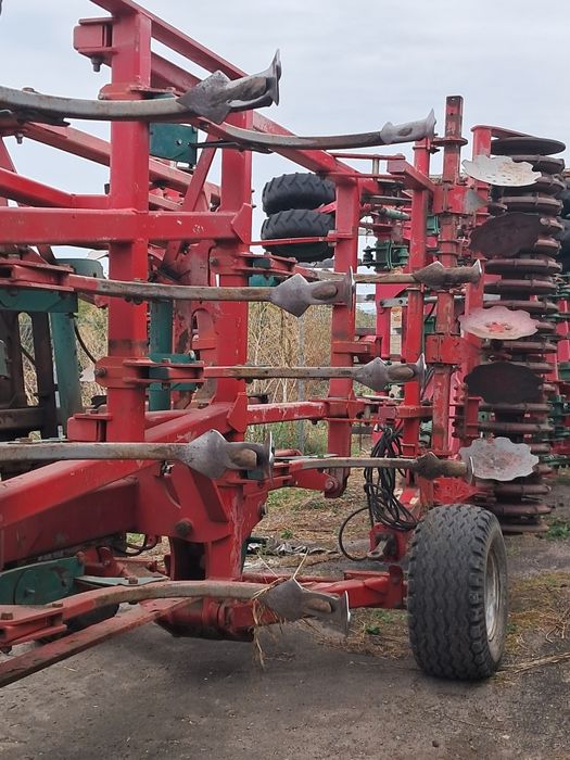 Культиватор Kverneland Karat CTC Плуг Глубокорозрихлювач Дискова