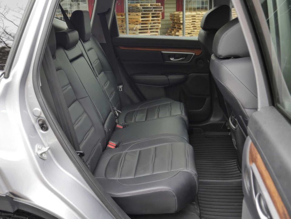 Honda CR-V Touring      2018