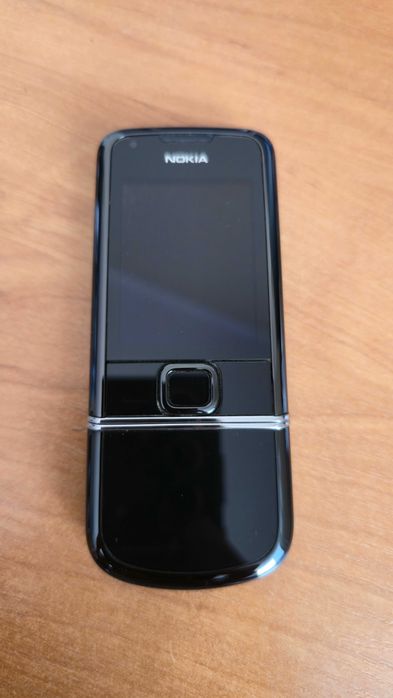 Nokia 8800 + stacja dokująca