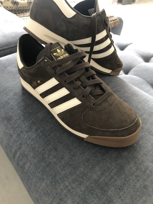 Кросівки adidas нові
