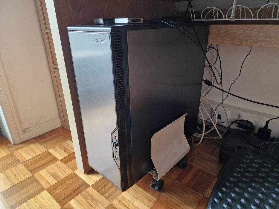 Torre PC Desktop Trabalho
