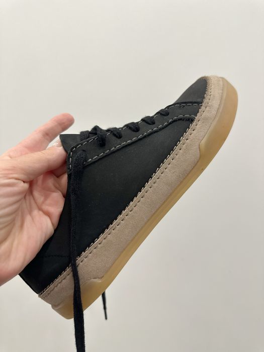 Кросівки, кеди Clarcs