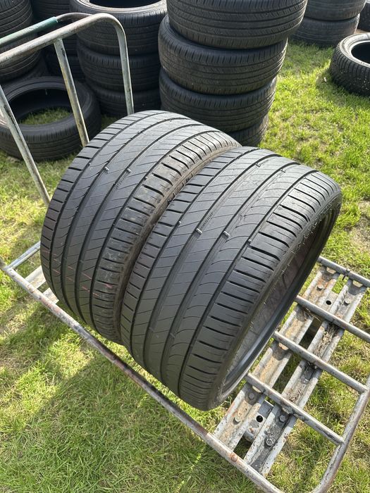 2X Kleber Dynaxer UHP 255/35 R19