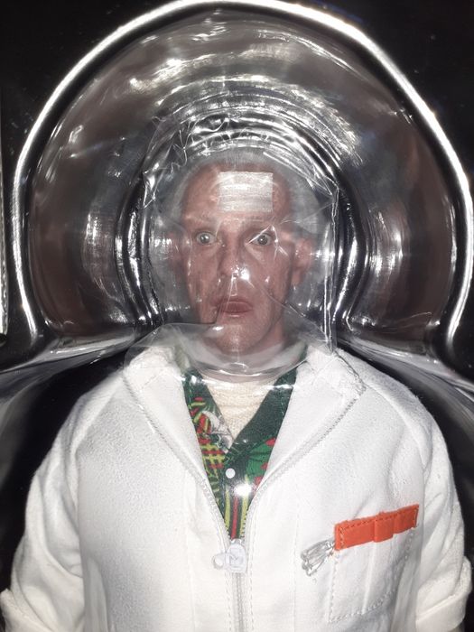 Hot Toys 1/6th Doc Brown Deluxe Version