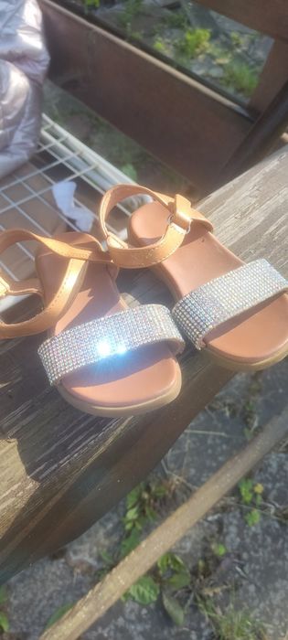 Босоніжки 15 см. Сандалі