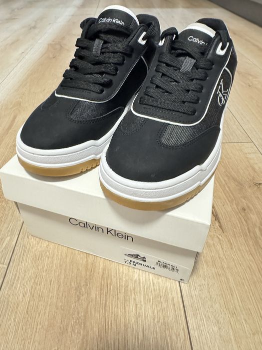 Кеди,снікерси,кросівки Calvin Klein