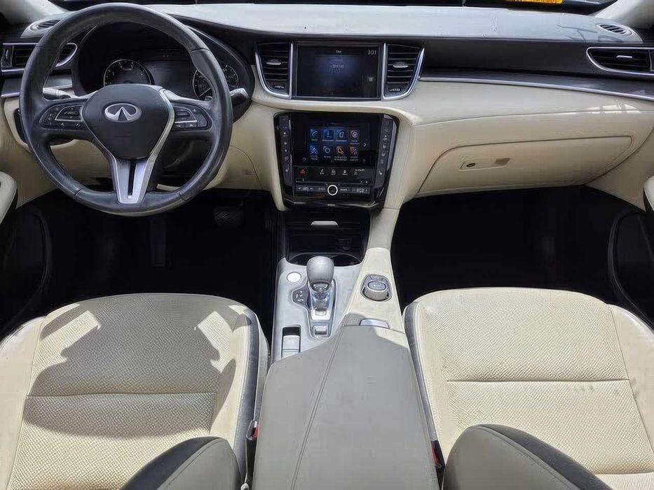 Infiniti Qx50      2022