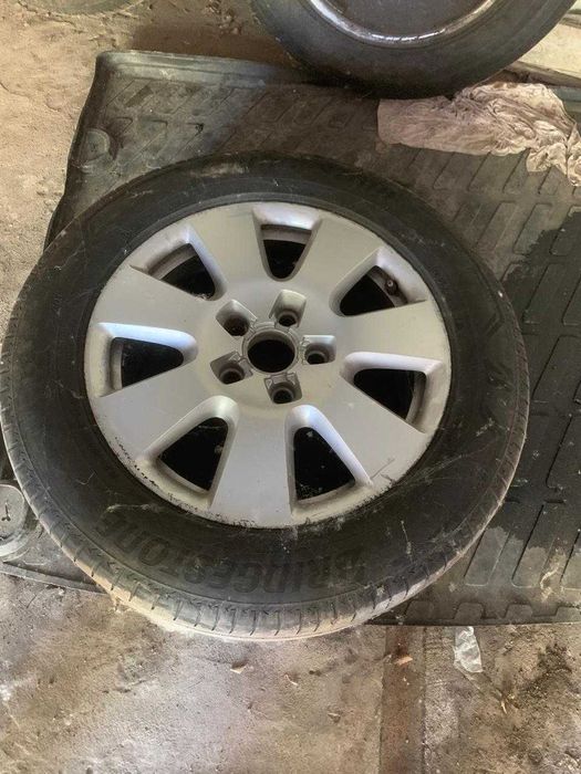 Диски Audi Q7 Volkswagen Touareg R18 5*130 8J ET57 з шинами