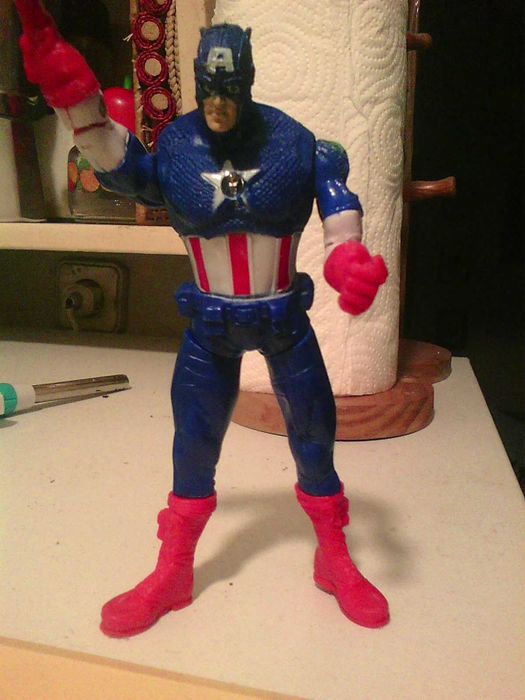 Boneco Capitão América (Vingadores) Age Of Ultron 2 k.o - oferta dos portes de envio