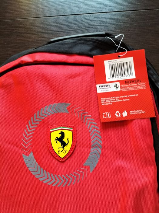 Plecak marki Ferrari
