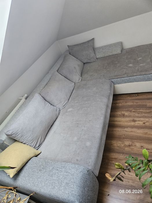Oddam kanapę  w zadowalającym stanie