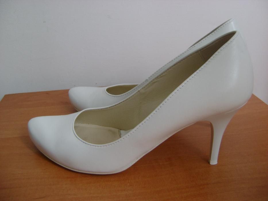 buty czółenka ślubne VISCONI białe 37/38, całe skórzane stan idealny!