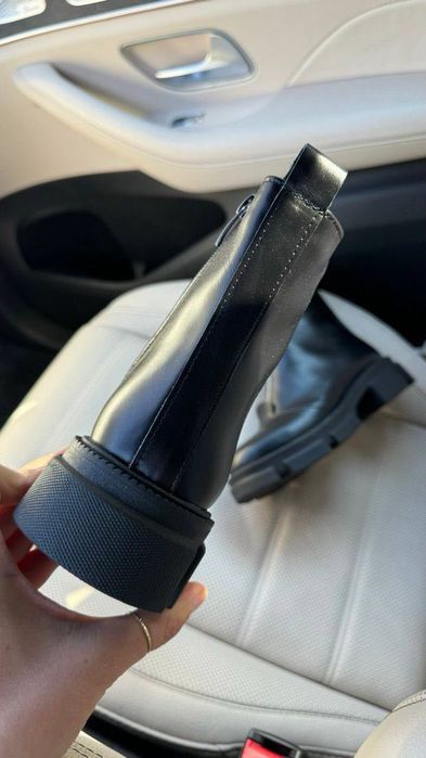 Черевики зимові жіночі шкіряні. Женские ботинки кожаные молния впереди