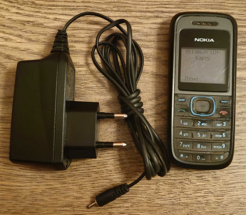 Nokia 1208 (Румыния)