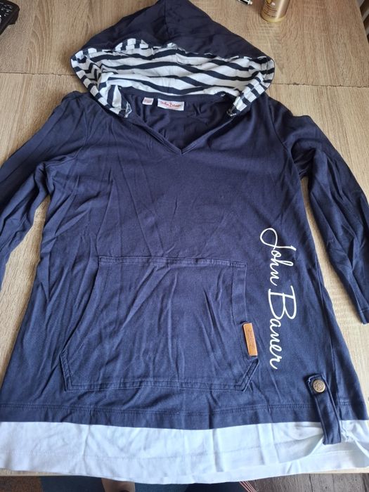 T shirt  XS  John Baner