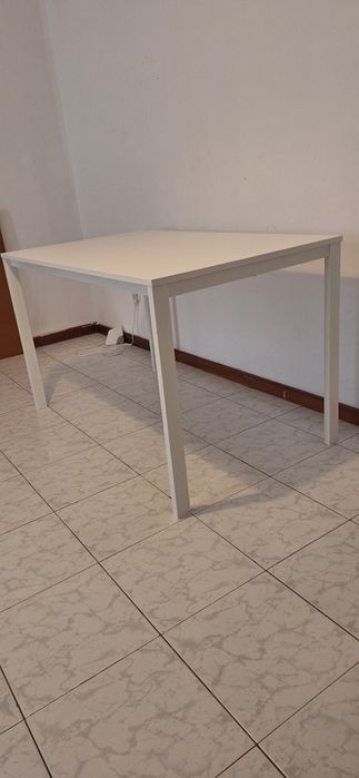 Mesa Branca Ikea