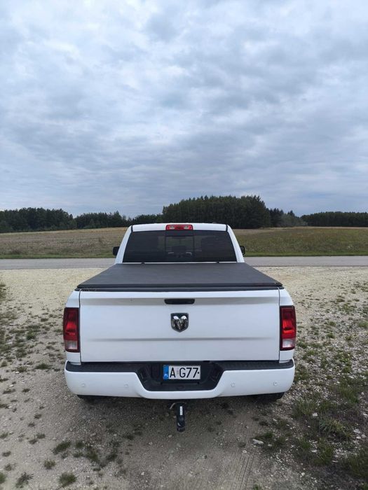 Dodge Ram 1500 5.7 V8 HEMI CrewCab
