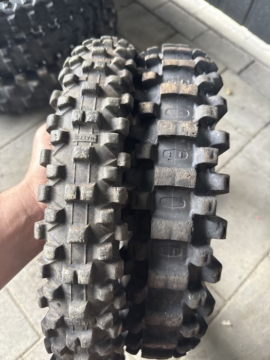 Мото шина 80/100/12 mitas зад 60/100/14 maxxis перед