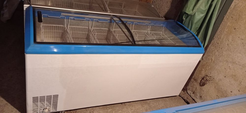 Морозильный ларь, морозильная камера  800 литров.