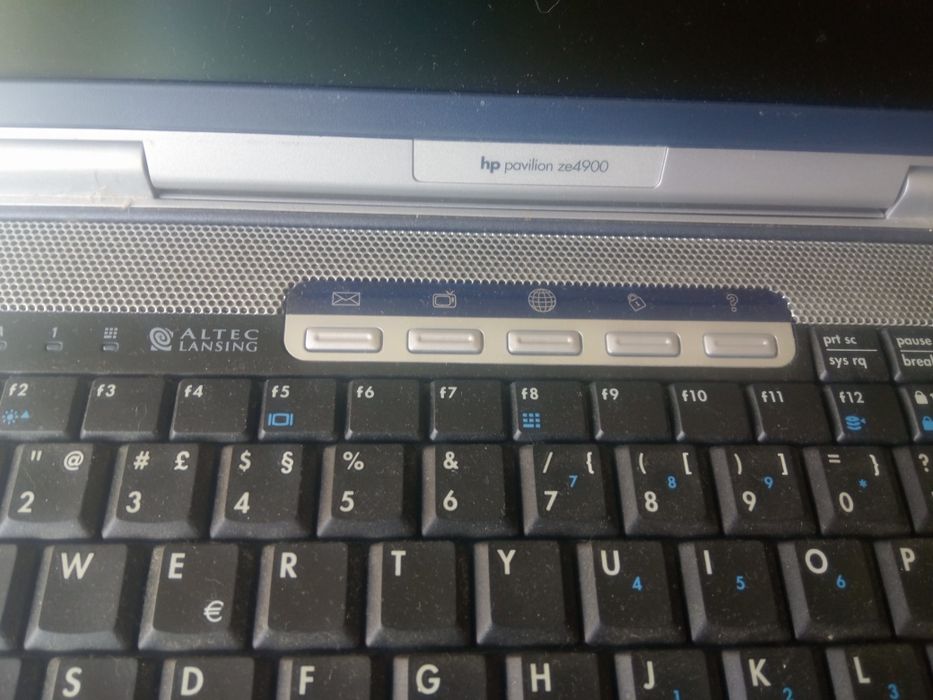 Hp Pavilion ze4900
