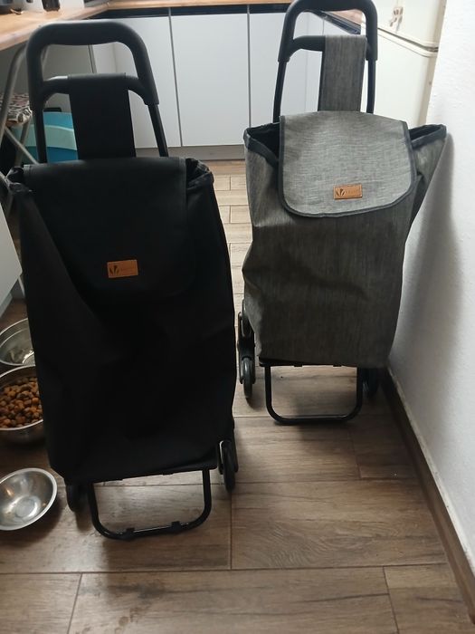 Wózek na zakupy  sztuki.