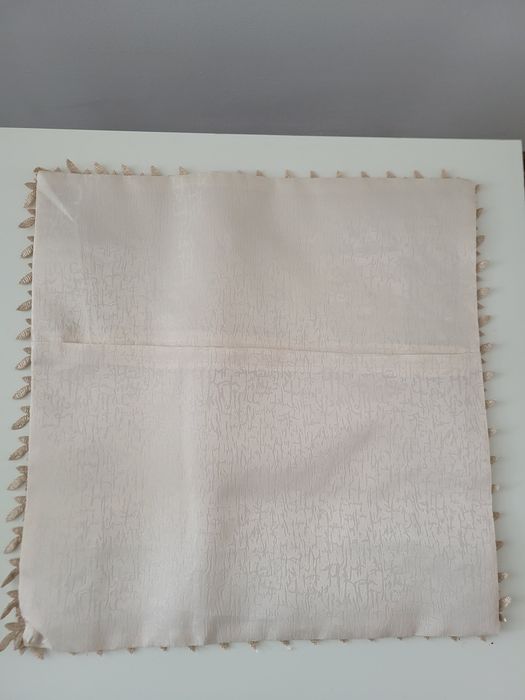 2 nowe poszewki na poduszkę 43 x 43 cm do salonu/sypialni