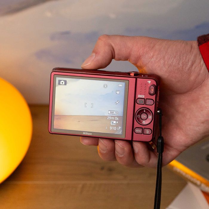 nikon coolpix s6500 - купить цифровые фотоаппараты - Цена на OLX.ua