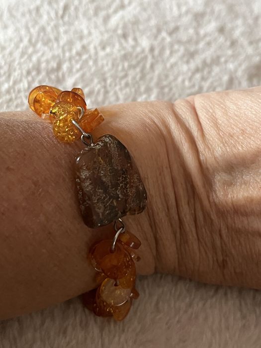 Bransoletka  z bursztynem