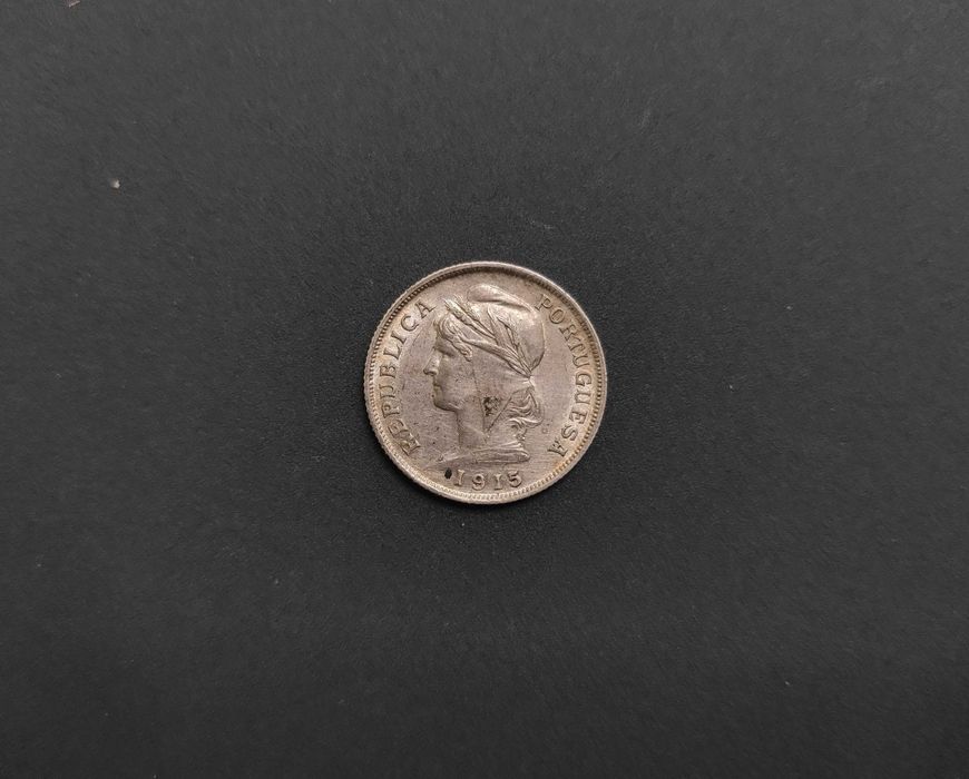 Moeda de 10 Centavos 1915 - EXCELENTE