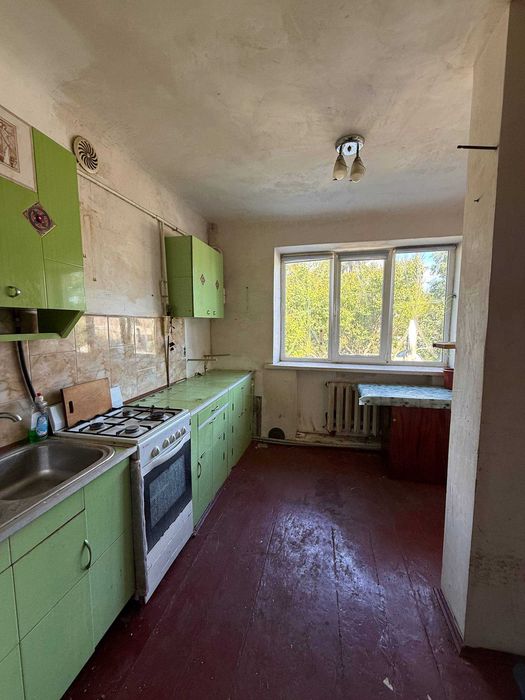Продам 1 кімнатну квартиру Мерефа