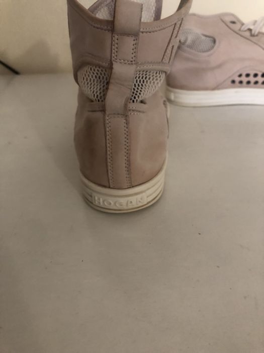 продам кеди Hogan
