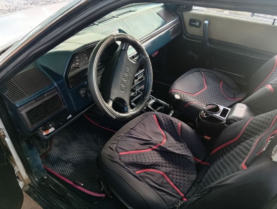 Продажа машины AUDI 100